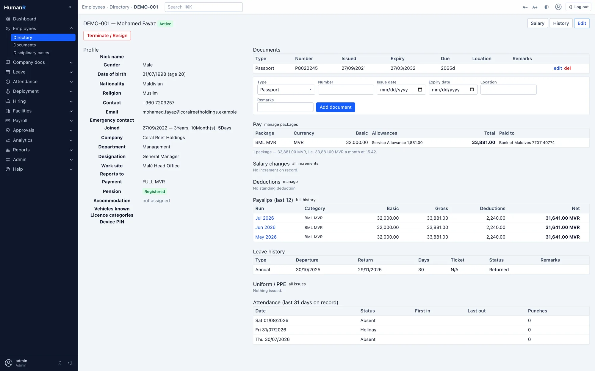 A single employee profile in HumanR with documents, package and history